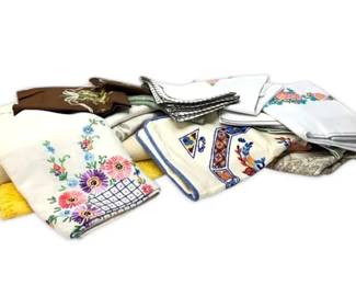 Vintage Pillowcases, Cloth Napkins, And More