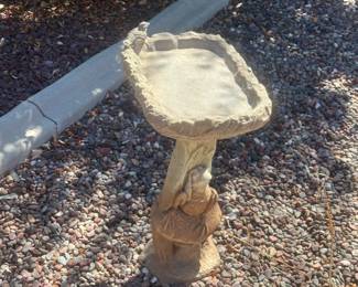 Bird bath