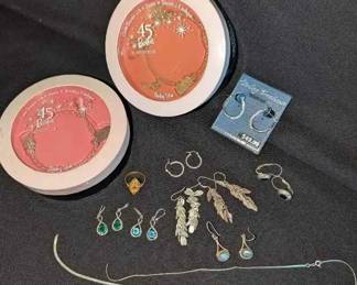 SW204Sterling Earrings, Ring And Broken Necklace