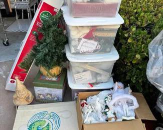 SW311Misc Mystery Christmas Decor