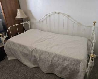 SW161Trundle Daybed