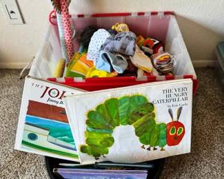 SW243Miscellaneous Baby Toys And Childrens Books
