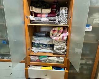 SW303Mystery Blanket And Linen Lot