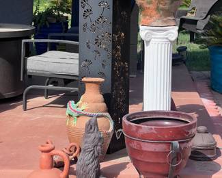 Decorative Urn And Pedestal