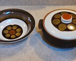 Vintage Stoneware Casserole Serving Set