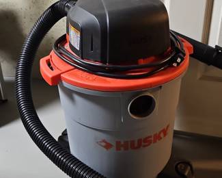 Husky Wet Dry Vacuum