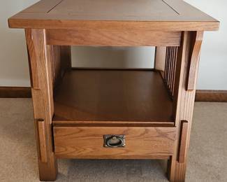 Bassett Mission Oak Table