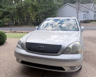 One owner Lexus car