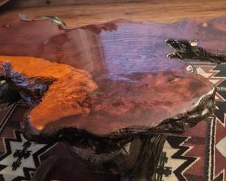 Live edge Lacquered Coffeetable