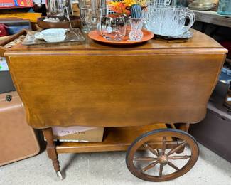 Awesome Vintage Tea Cart