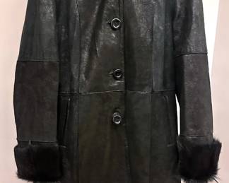Genuine Canadian Suede Hooded Trench Coat With Fur Lining & Sparkly Finish, Womens Size Large Lot #: 18