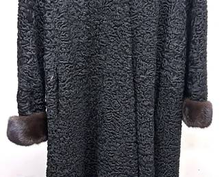 Vintage Kern Genuine Persian Lamb Astrakhan Fur Coat With Mink Collar & Cuffs, Size Large Lot #: 17