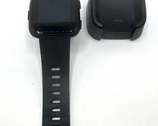 Fitbit Smartwatch FB504 With Charger Lot #: 117