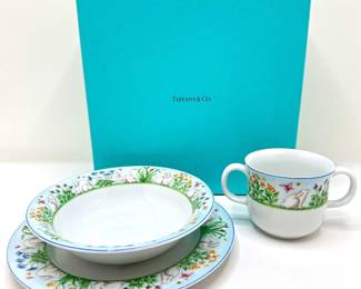 New In Box Tiffany & Co Tiffany Meadows Baby Set: Plate, Bowl & Mug Lot #: 13