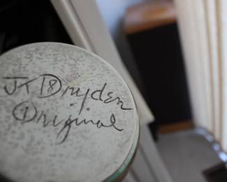 Dryden Original