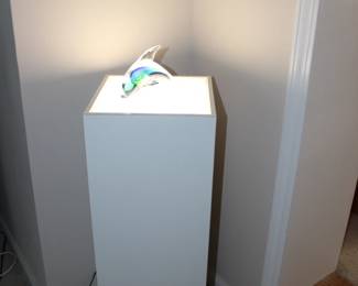 Lighted Pedestal