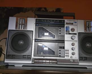 Emerson Stereo System
