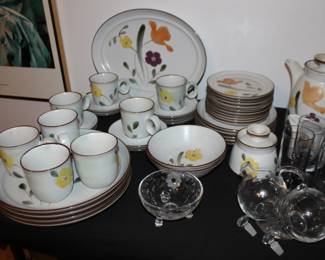 Dishware