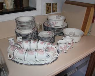 Dish Set Noritake New Decade