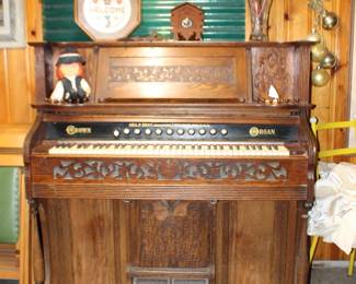 Pump Organ