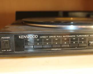 Kenwood Turn Table