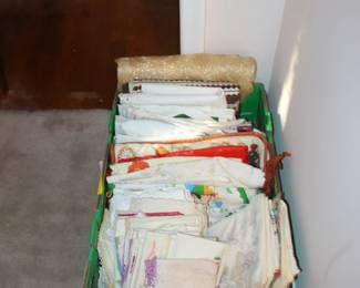 Linens Doillies