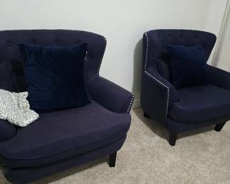 Accent Chairs