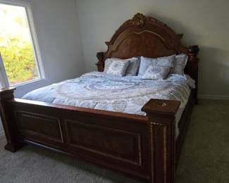 Bed with Posts