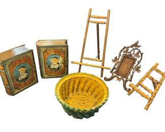 Collection English Antique Articles, Easels Frame