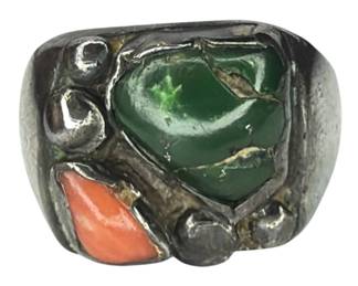 A Sterling Silver Green Turquoise & Coral Ring