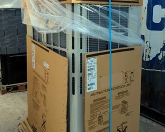 Trane/Mitsubishi Electric Air Conditioner Outdoor Unit