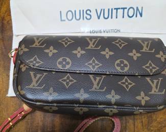 High End Louis Vitton knock off never used $295
