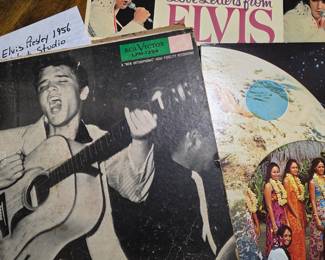 Elvis albums 