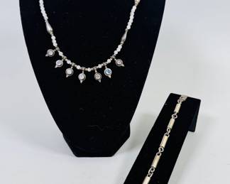 Sterling Silver And Glass Beaded Necklace With Moonstone Charms And A Sterling Silver Barrel Link Bracelet (2)