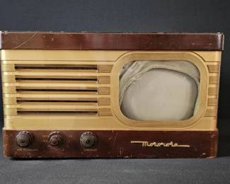 Vintage MidCentury Motorola Tabletop Television with Original Screen Magnifier... Rare Collectible