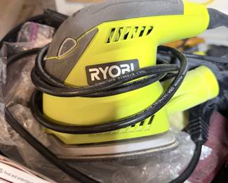 Ryobi palm sander