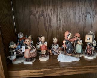 Assorted Hummel/Goebel figurines