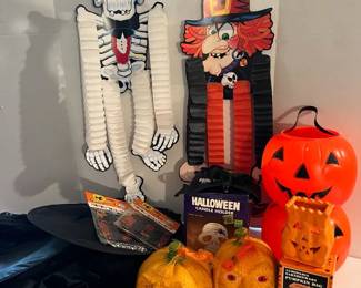 Vintage Halloween Decor