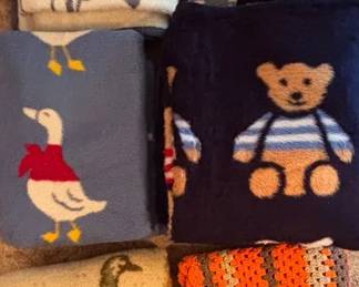 Vintage Dinarsu Ibena Blankets
