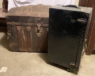Vintage Steamer Trunk Vintage Black Rolling Trunk
