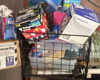 Miscellaneous Light Bulbs and Batteries
