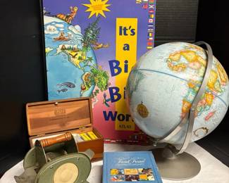 Globe Tarot Cards, Card Shuffler