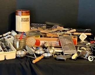 Vintage Kitchen Utensils, Gadgets, Gizmos