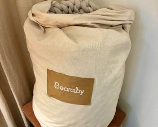 Bearaby weighted blanket