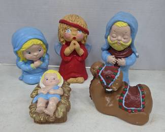 Carol Rardon 1978 Hand Painted Nativity Figures