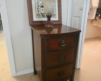 Duncan Phyfe Cabinet