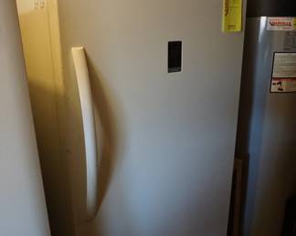 freezer/refridgerator