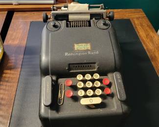 Adding machine