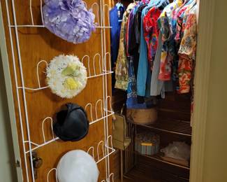 Womens clothes and more totes