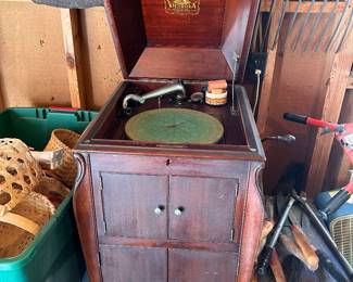Victrola Record player
